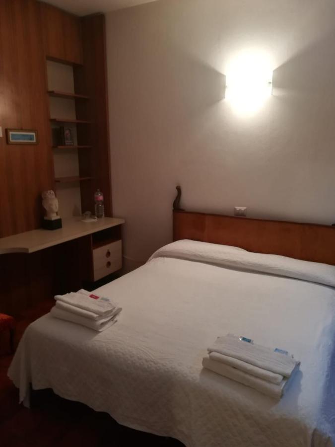 Manu Vintage B&B Каттолика Экстерьер фото