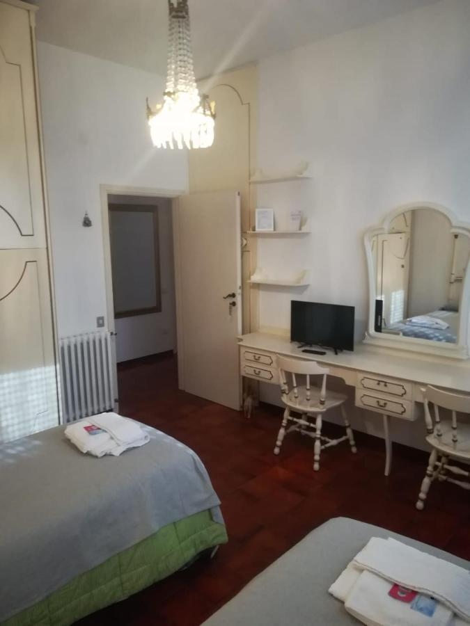Manu Vintage B&B Каттолика Экстерьер фото